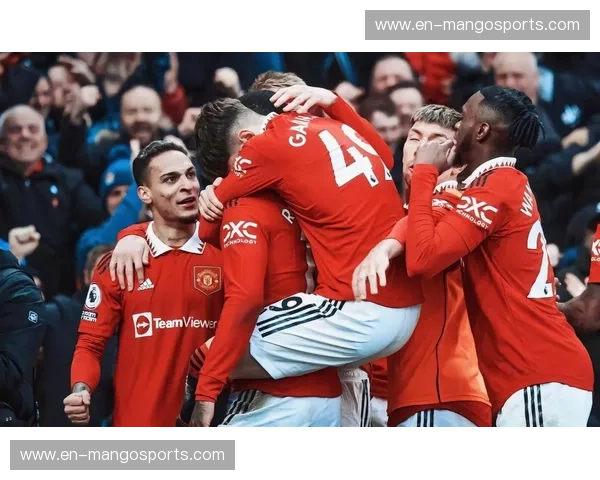 阵容曼联：重塑红魔荣光的十一人与整体哲学